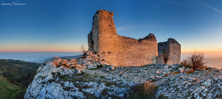 Ostrov Sirotčí hrádek